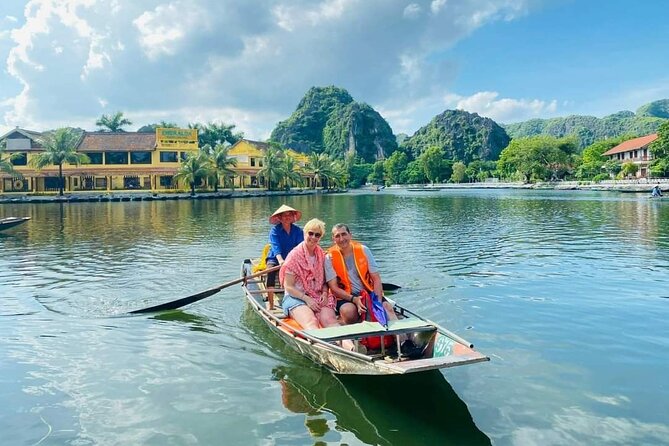 Ninh Binh Small Group 1 Day Tour: Hoa Lu, Tam Coc, and Mua Cave - Biking around the countryside: optional, but worth it