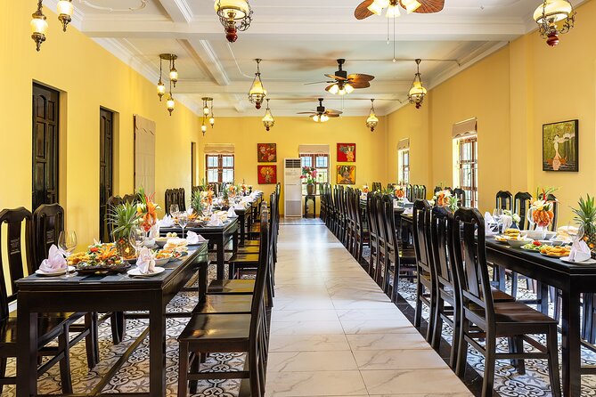 Ninh Binh Small Group Day Tour from Hanoi by Luxury DCAR - The Lunch Stop: What’s Included and How to Make It Taste Worth It