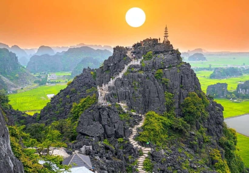 Ninh Binh Sunset Motobike Tour: Mua Cave, Bich Dong, Hoa Lu - Pickup and timing: why the afternoon window works