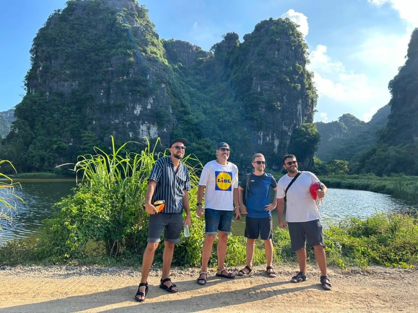 Ninh Binh Sunset Tour And Visit Hoa Lu Walking Town At Night - Safety, Comfort, and Photo Help From the Drivers