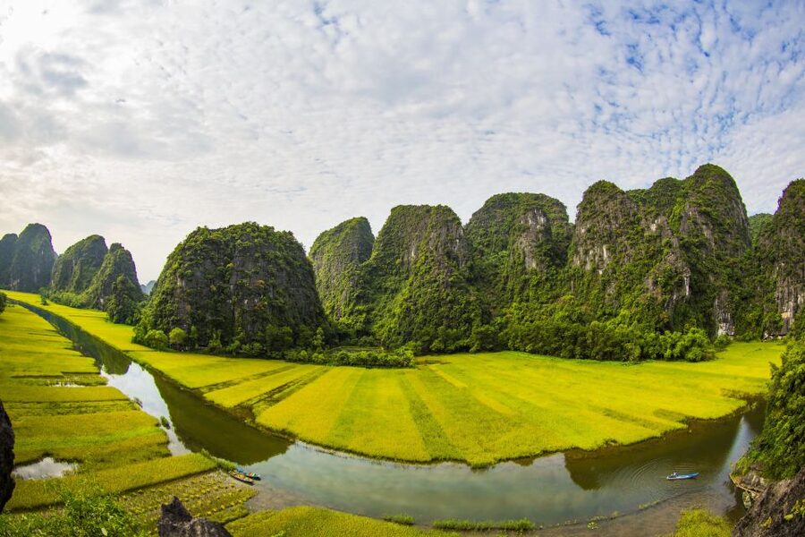Ninh Binh Tour: Full-Day Hoa Lu and Tam Coc Boat Tour - From Hoan Kiếm Pickup to Ninh Bình: The Day Starts Early for a Reason