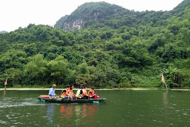 Ninh Binh Tour Hoa Lu Tam Coc Full Day: Biking,Boating,Tickets,Lunch, Limousine - How This Tour Runs From Hanoi Old Quarter
