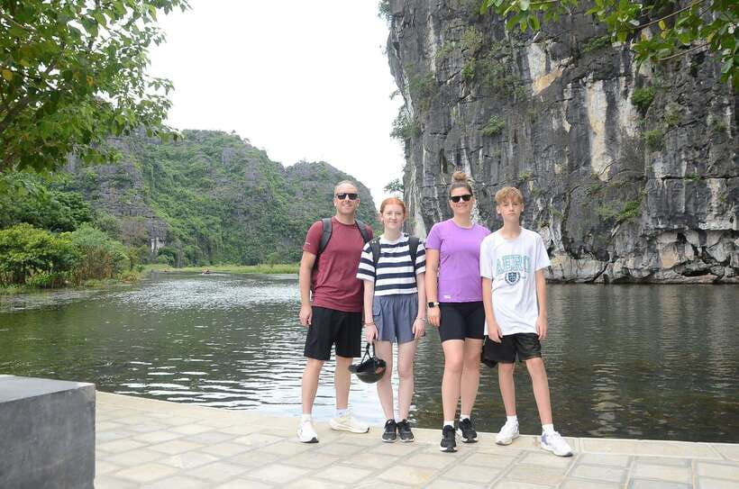 Ninh Binh: Trang An and Mua Cave Half-Day Private Jeep Tour - The mid-afternoon Jeep ride: local life between big sights