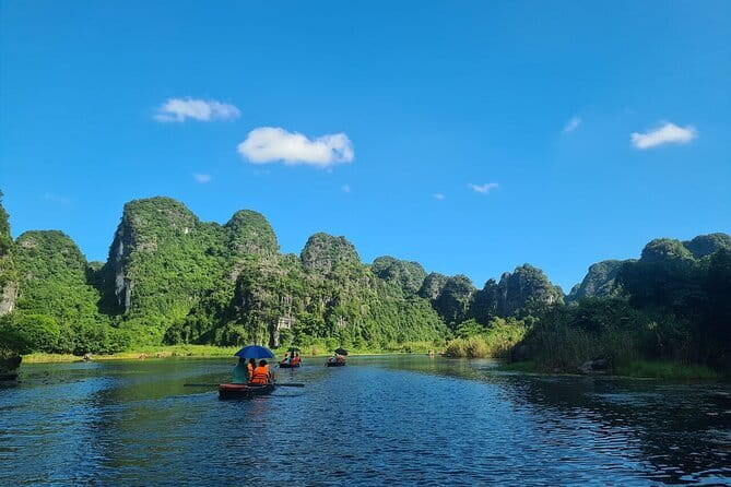 Ninh Binh Trang An Bai Dinh and Mua Cave Trip From Hanoi - Trang An Grottoes (UNESCO): Why a Boat Ride Changes Everything
