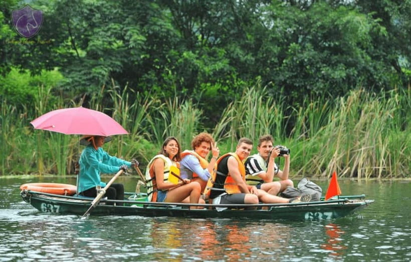 Ninh Binh: Trang An Boat Ride, Bich Dong & Mua Cave Sunset - Bich Dong Pagoda: the calm break on limestone (and why it matters)