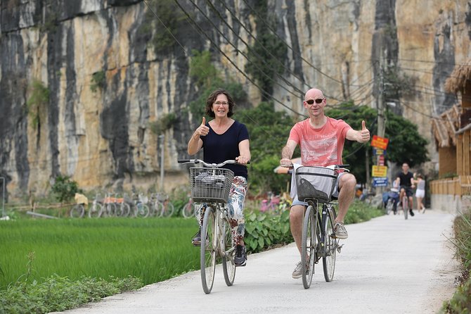 Ninh Binh Trang An Hoa Lu temple, Mua cave - Small & luxury 1Day - Mua Cave and the nearly 500 steps: the view is the point