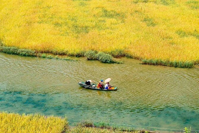 Ninh Binh Trip From Hanoi: Hoa Lu-Mua Cave-Boat-Cycling-Lunch - What the guides do right: warmth, safety, and a day that actually flows