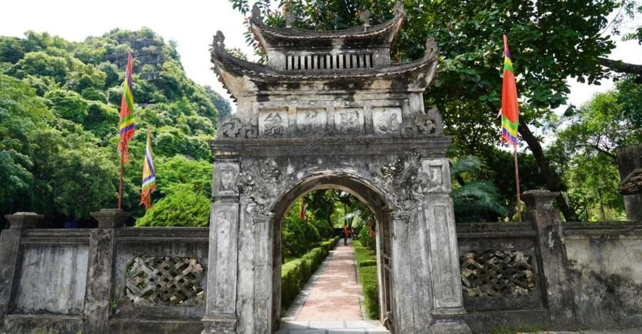 Ninh Binh Trip Visit Hoa Lu Capital -Tam Coc-Biking-Mua Cave - Key things to know before you go