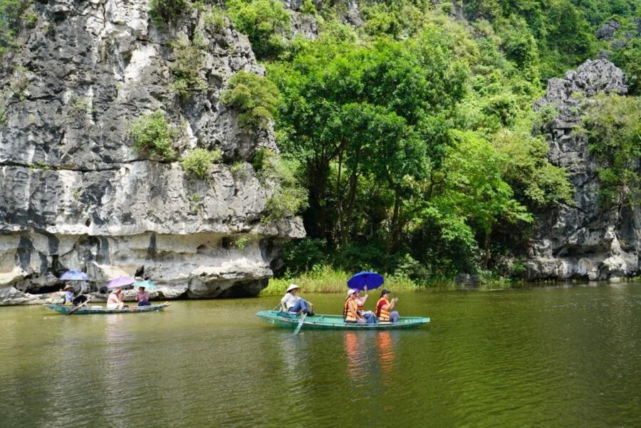 Ninh Binh Trip Visit Hoa Lu Capital -Tam Coc-Biking-Mua Cave - Cycling rural roads and canal networks at 11:30