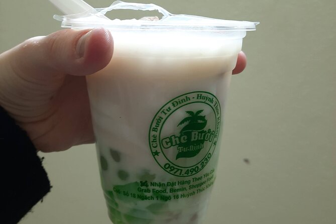 No Diet Club - Local food tour in Hanoi with many tastings ! - Who should book this No Diet Club Hanoi tour