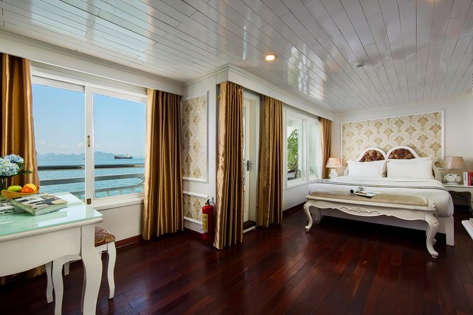 (Official) Signature Royal Cruise - 03 days 02 nights program - Price and what you’re really getting for $348.72