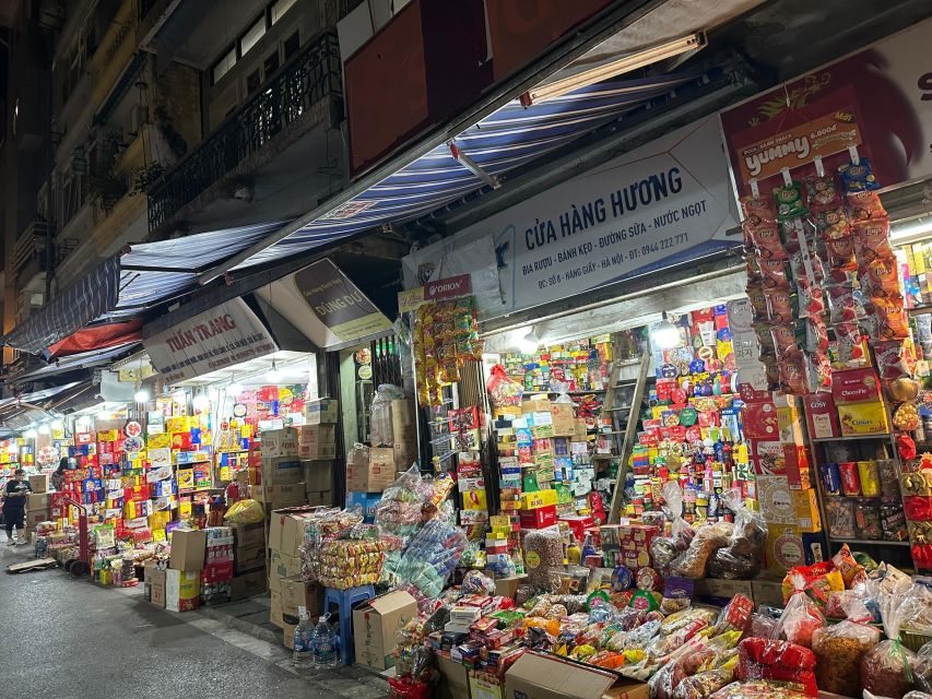 Old Quarter Cultural Walking Tour - Temples and Pagodas: Religion Explained in Real-World Context