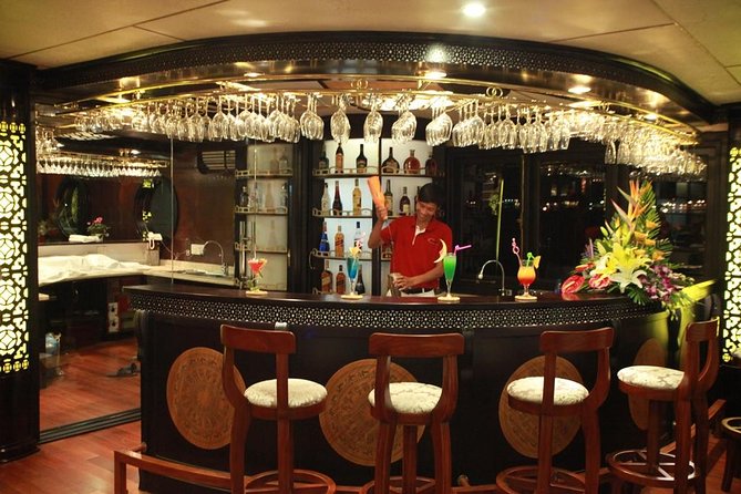 Overnight Halong Bay Cruise on the Starlight - Why this Starlight cruise feels more like a floating hotel