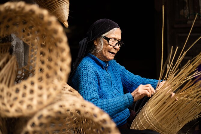 Photo Tour to Capture The Vanishing Craft of Making Fish Traps - Getting the Shot: A Practical Mindset for This Craft Workshop