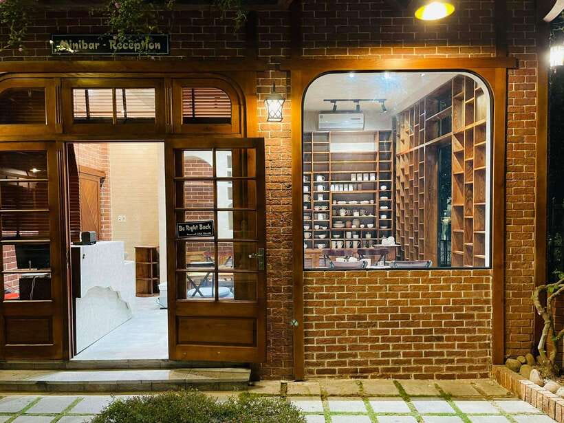 Pottery with Local Artist – Fast Firing, Ships Worldwide - Key things to know before you go