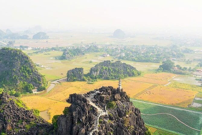 Private 1 day in Ninh Binh with Hoa Lu, Trang An and Mua cave - From Hanoi to Ninh Bình: how this private day actually feels