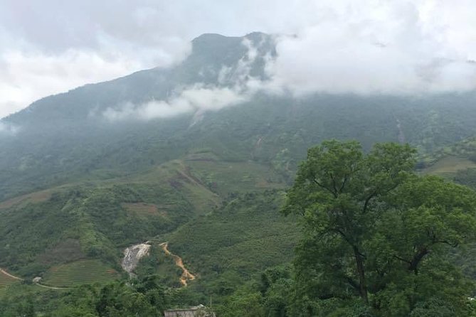 Private Car and Tour Guide Exploring Northern Vietnam - The Bac Ha Market Leg: When You Need Time for Handcraft Browsing