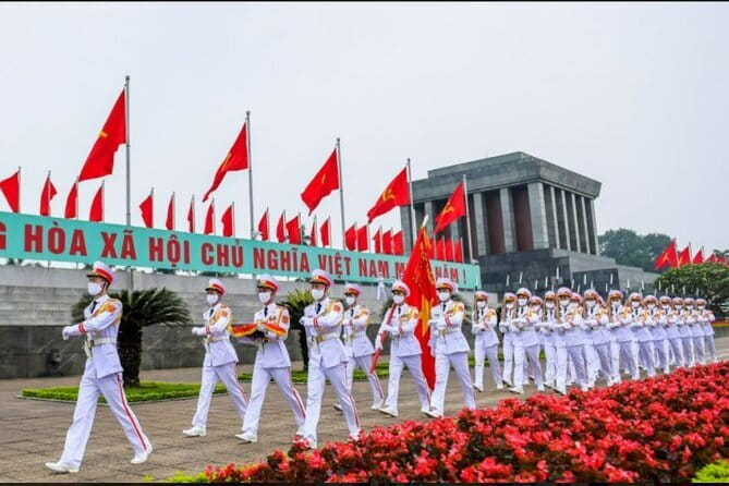Private Early Morning Tour in Hanoi City - Ba Đình Square flag salute: what to watch, and what to budget