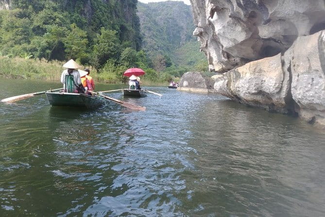 Private Early Morning Tour in Hanoi City - Guides in the real world: how this experience feels day-to-day