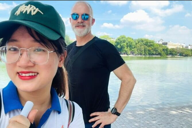 Private Early Morning Tour in Hanoi City - Who should book this morning market and ceremony tour