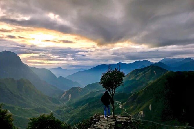 Private Full Day Tour in Sapa by Car - A private car day around Sapa’s villages and waterfalls