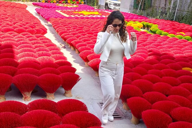Private Half Day Tour to Quang Phu Cau Incense village from Hanoi - Stop 2: Lang Huong Quang Phu Cau and the maker mindset