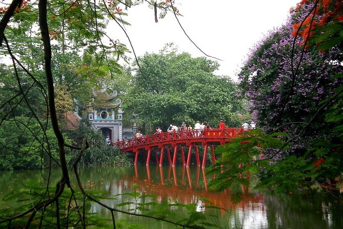 Private Hanoi City Discovery Full-Day Guided Tour - How this private Hanoi day helps you get your bearings