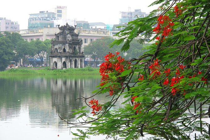 Private Hanoi City Discovery Full-Day Guided Tour - One Pillar Pagoda and Temple of Literature: Hanoi’s spiritual and scholarly sides