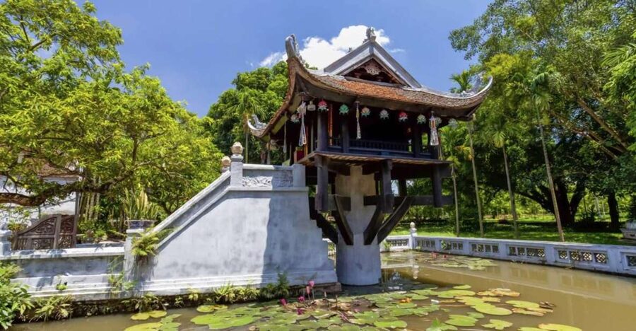 Private Hanoi City Tour: HoChiMinh Mausoleum & Water Puppet - Museum of History and Hoan Kiem area: the afternoon that gives context