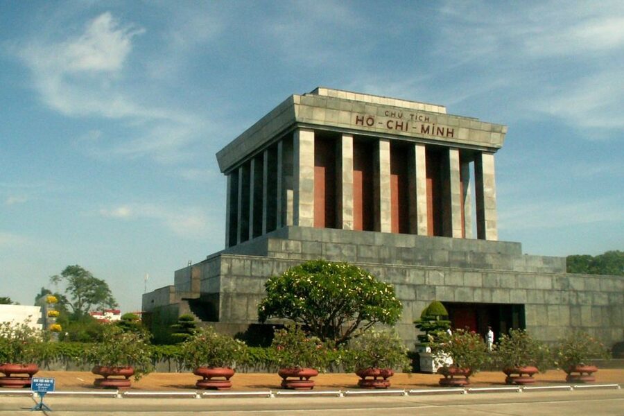 Private Hanoi City Tour: HoChiMinh Mausoleum & Water Puppet - The guide makes the difference: Tony is a standout name