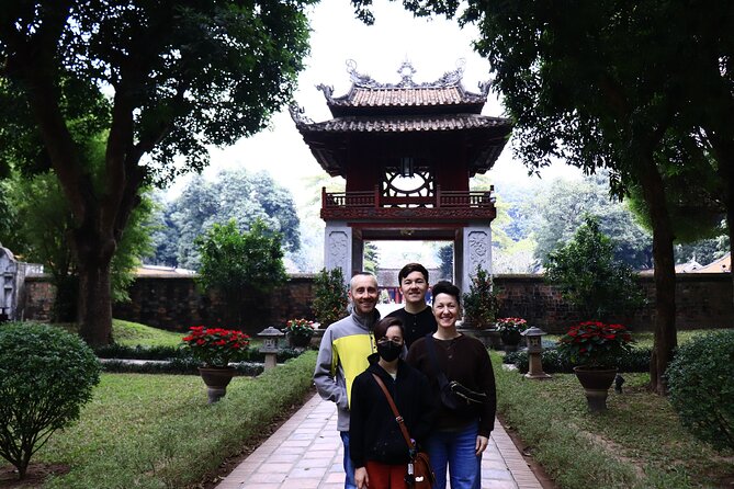 PRIVATE Hanoi City Tour One Day - Hoa Lo Prison: Where the Day Turns Real