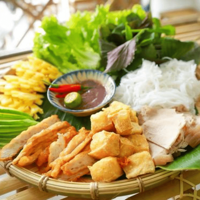 [Private] Hanoi Food Tour with Train Street Visit - What to do before and after the tour