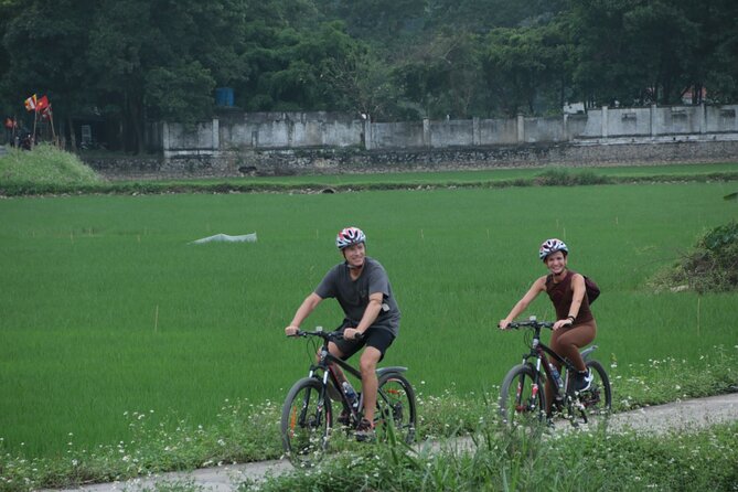 Private Ninh Binh Full Day (Bich Dong -Tam coc -Mua cave- Biking) - Leaving Hanoi early: the easy part that makes the day work