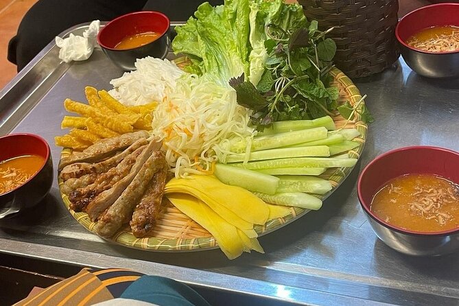 Private Street Food Tour with a Local Food Guide - Your Old Quarter route: 10 tastings that map the city’s flavors