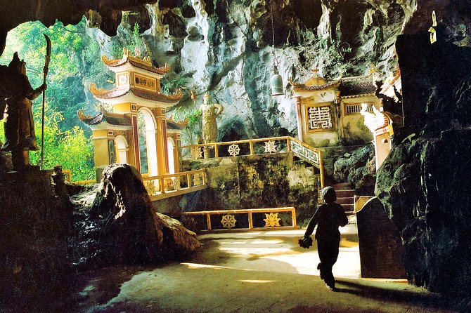 [Private] Tam Coc Boat-ride & Bich Dong Pagoda - Day tour - Key highlights that make this day tour worth your time