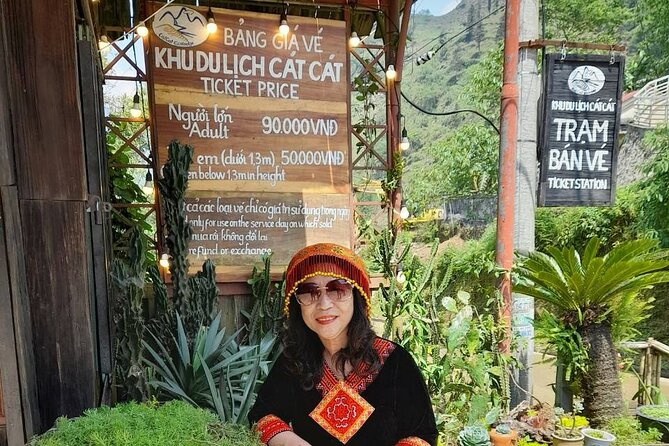 Private Tour Experience from Sapa Town to Cat Cat Village - Walking, Stairs, and Who Should Book This Tour
