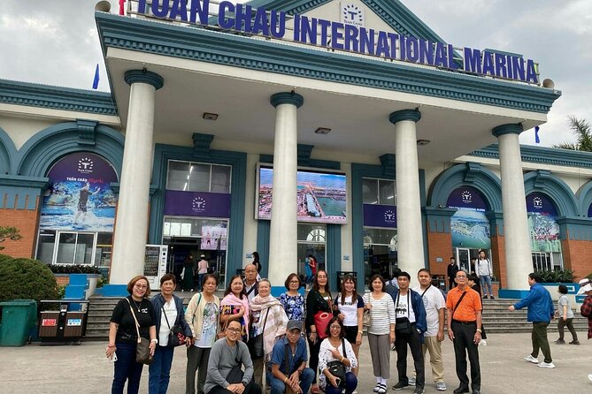 PRIVATE TOUR HALONG BAY ONE DAY with Cave, Kayaking, Bamboo Boat - Tuan Chau and the bay viewpoints: classic islands in short, sharp stops