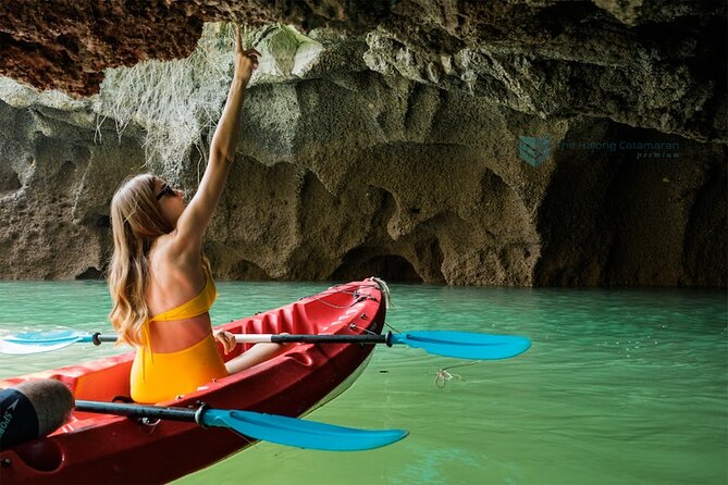 PRIVATE TOUR HALONG BAY ONE DAY with Cave, Kayaking, Bamboo Boat - Heavenly Paradise Grotto: the steps, the scale, and photo time