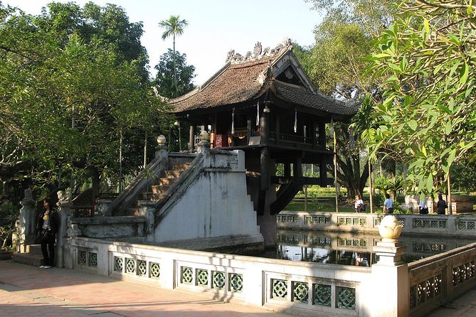 Private Tour Hanoi Highlights - Bat Trang Village - Pottery Class - Temple of Literature and the Well of Heavenly Clarity