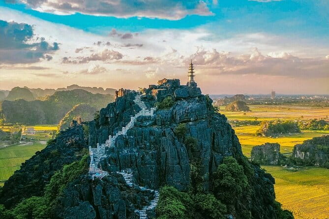 PRIVATE TOUR Ninh Binh One Day - Hoa lu- Tam Coc - Mua Cave - Who This Private Ninh Binh Day Trip Suits Best