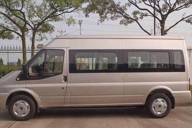 Private Transfer Between Hanoi Airport and Hanoi Old Quarter CTS - Reliability and Communication: The WhatsApp + Signboard Advantage