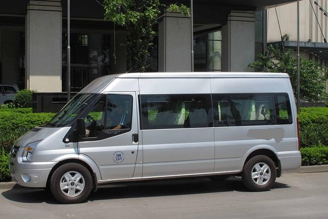 Private transfers Hanoi - Ninh Binh Sightseeings - Hanoi Full Day - The road to Ninh Binh: about 2 hours each way, with one smart stop