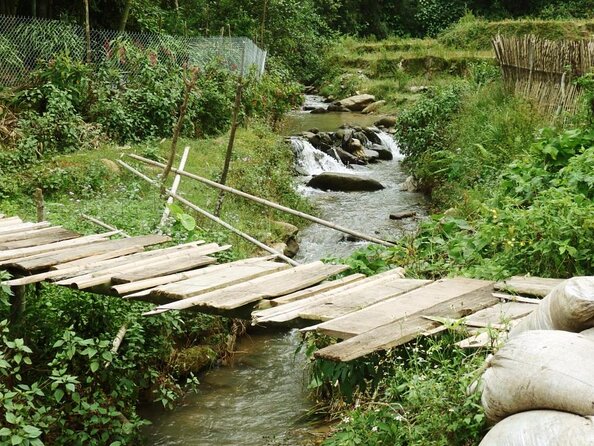 Red Dao village trek and Herbal bath - Ta Phin Cave: A Short Dark Walk You Should Prepare For