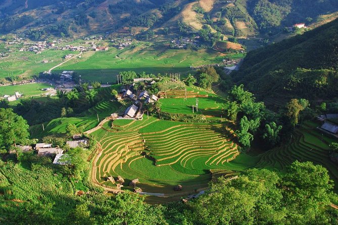 Round - Trip Hanoi - Sapa - Hanoi Private Vehicle Charter - Budget Reality Check: Meals, Tickets, and Guides