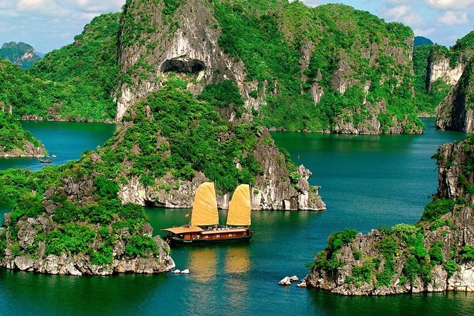 Round-Trip Hanoi to Halong Private Vehicle Charter - Door-to-Door Pickup: Hotel Address, Hanoi City, or Noi Bai Airport