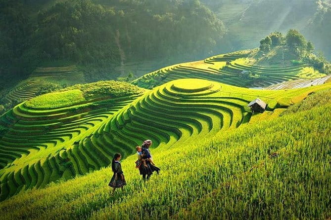 Sa Pa Trekking 2 Days 3 Nights Homestay by Night Train - How the included meals shape the value