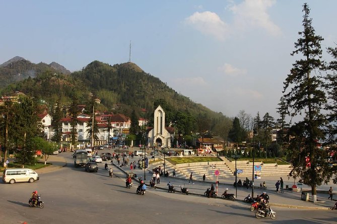 Sapa 2 Days 1 Night Tour From Hanoi By Bus (Hotel Overnight) - Hanoi to Sapa by bus: pickup timing and what to expect