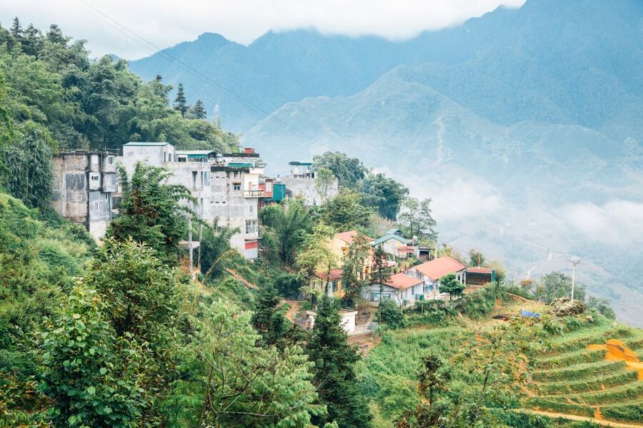 Sapa: 3-Day, 3-Night Trek and Hotel with Overnight Train - Pace and difficulty: 9 km trek, cold weather, and fog