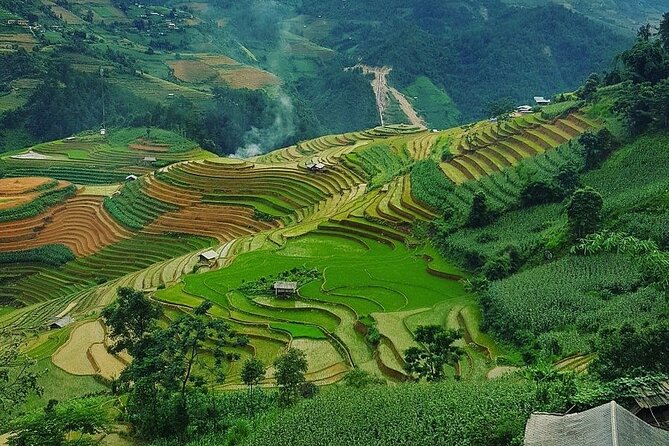 Sapa 3 Days Trekking Tour (1 Night in Bungalow, 1 Night In Hotel) - Day 1: Cat Cat Village, Valley Waterfalls, and a Sapa Evening
