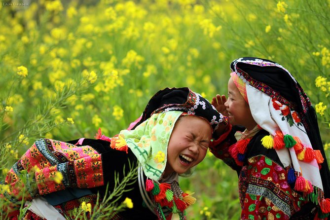Sapa - Bac Ha Trek Tour - Night Train & Bus & Homestay overnight - Ta Van homestay overnight: the simple rooms, shared bathrooms, and real conversations